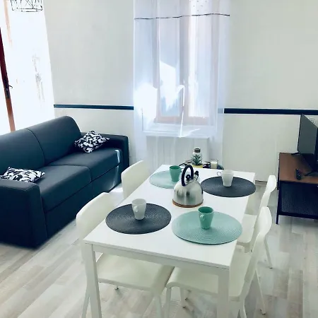 Apartment Patio, Table De Massage, Climatise, Le Cocon De Pedro *